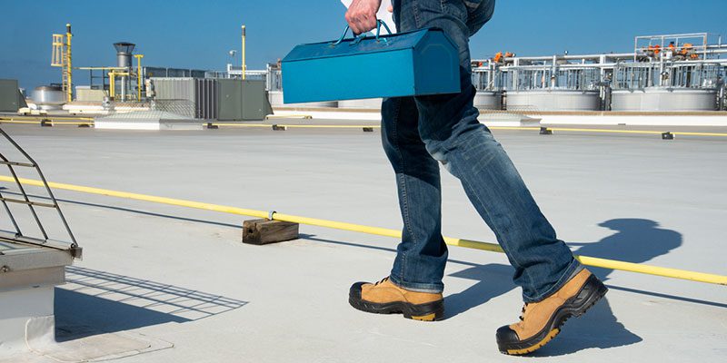 How to Determine if You Need Roof Repair or Roof Replacement